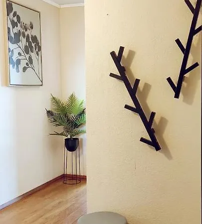 Fruza Family In Apartman